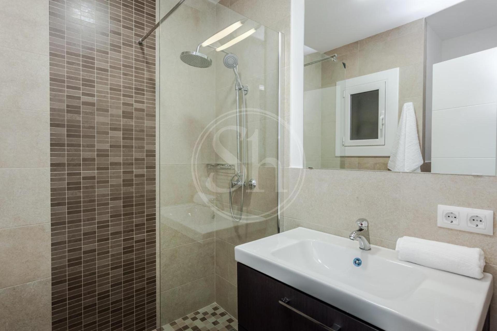 Bonito Centrico Apartamento